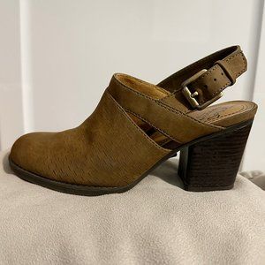 Naturalizer’s Natural Soul Theo Tan Slingback Mules - Size 5